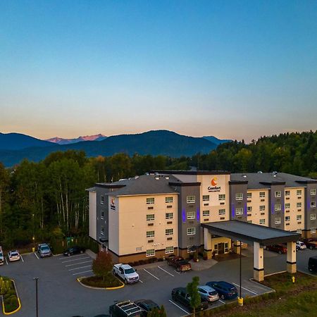 Comfort Inn & Suites Terrace Dış mekan fotoğraf